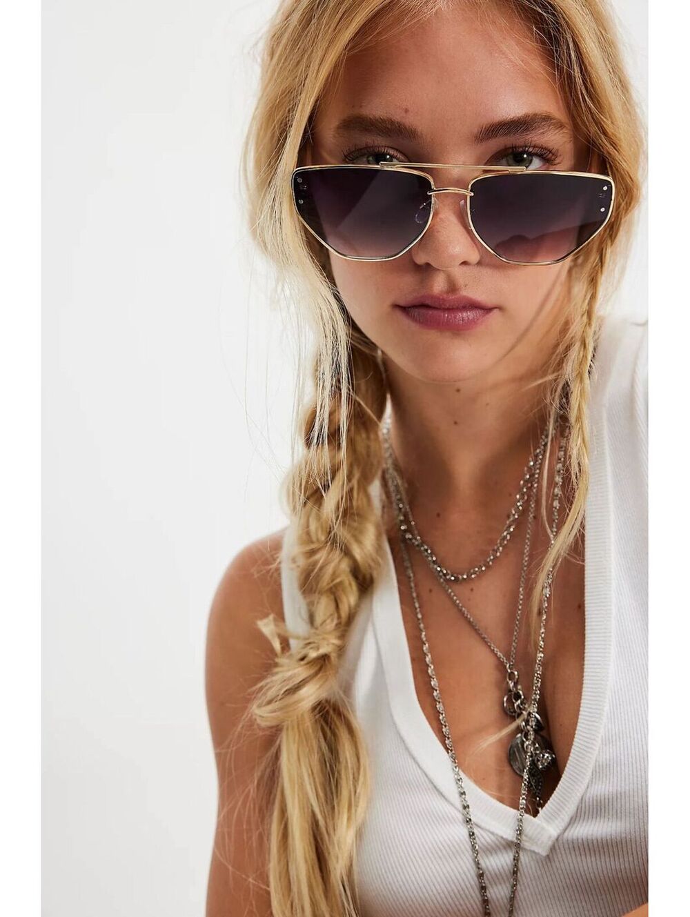 NWT FREE PEOPLE RETROGRADE AVIATOR SUNGLASSES GOLDTONE